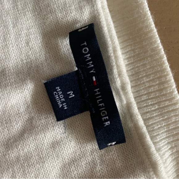 Tommy Hilfiger lightweight knit polka dot sweater - Picture 5 of 7